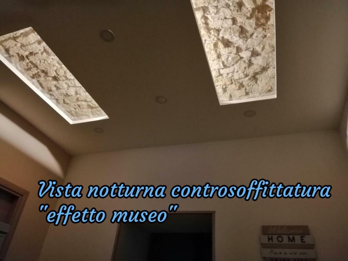 Ad Un Passo Dal Duomo "2" Apartment Naples Luaran gambar